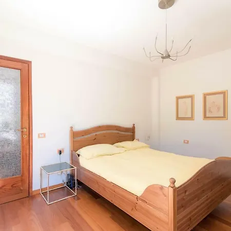 C'era Una Volta Sul Lago Di Como * 카라테우리오