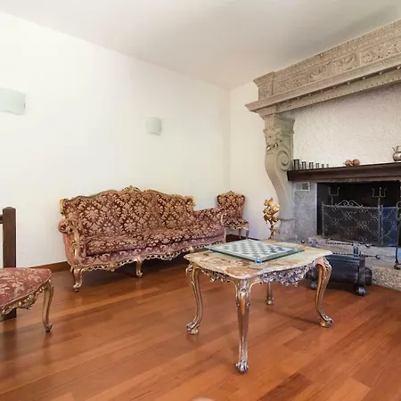 C'era Una Volta Sul Lago Di Como Апартаменты *